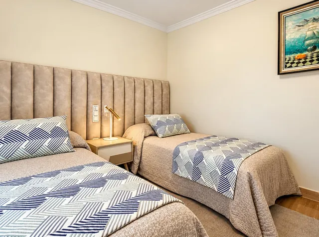 Exclusivo ático de lujo en Elviria con espectaculares vistas al mar — 34