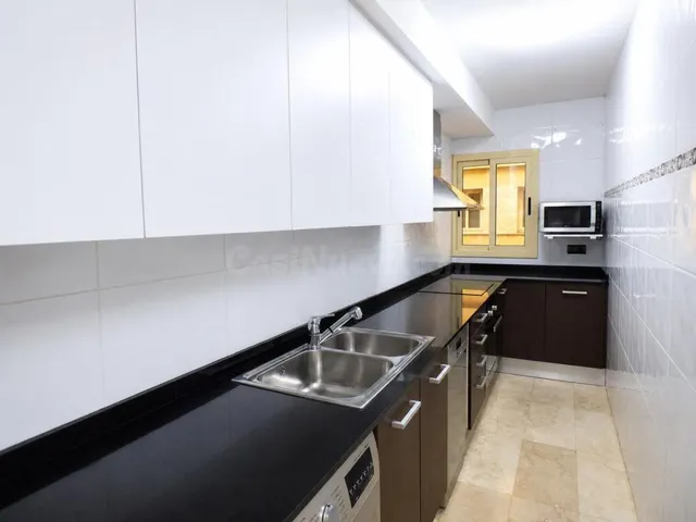 Vivienda exclusiva de 3 habitaciones, seminueva,  con piscina comunitaria en zona Sagrada Familia de Manresa — 11