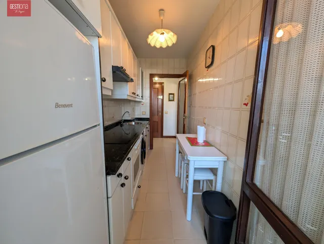 Apartamento Luminoso en el Corazón de Noja, a Pasos de la Playa — 23