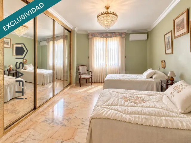 Gran vivienda en Armilla junto al metro — 2