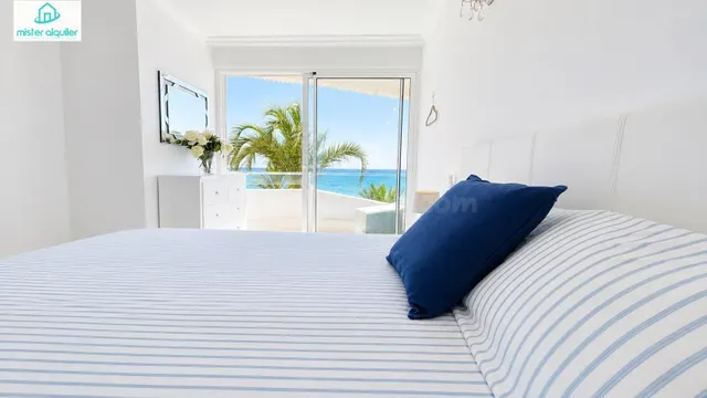 EXCLUSIVA VIVIENDA EN PRIMERA LÍNEA DE LA PLAYA DE SAN JUAN, CON JACUZZI Y VISTAS FRONTALES AL MAR — 33