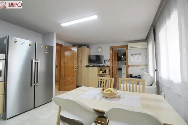 Espectacular piso de 160 m2 útiles con una terraza de 50 m2  - foto 3