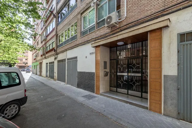 Calle Diamantino García — 26