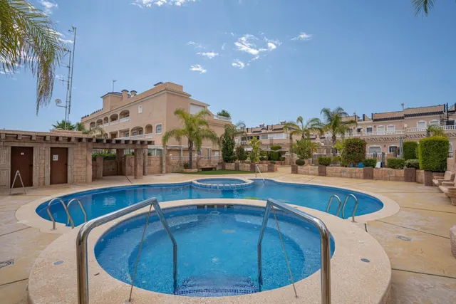 Casa 2 habitaciones 77m² en venta - Los Dolses — 25