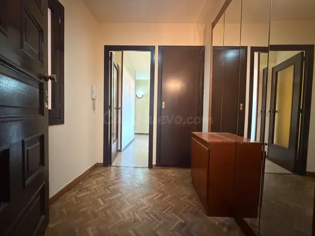 EXCLUSIVA VIVIENDA DE 145 M2 EN EL EDIFICIO GAL·LES DE GIRON - foto 5