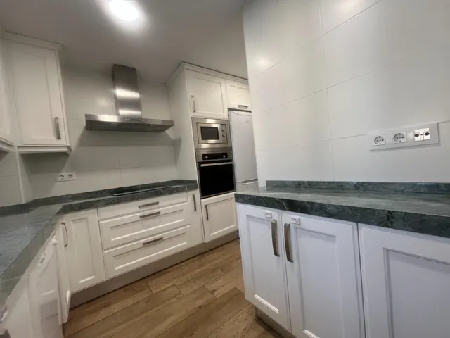 ESPECTACULAR PISO DE 5 DORMITORIOS EN LA MEJOR ZONA DEL PUERTO DE SANTA MARIA — 12