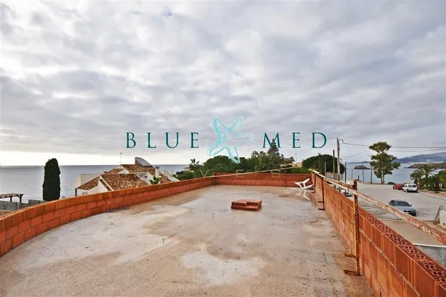 CHALET EN CONSTRUCCIÓN CON PISCINA FLOTANTE EN BOLNUEVO - foto 5