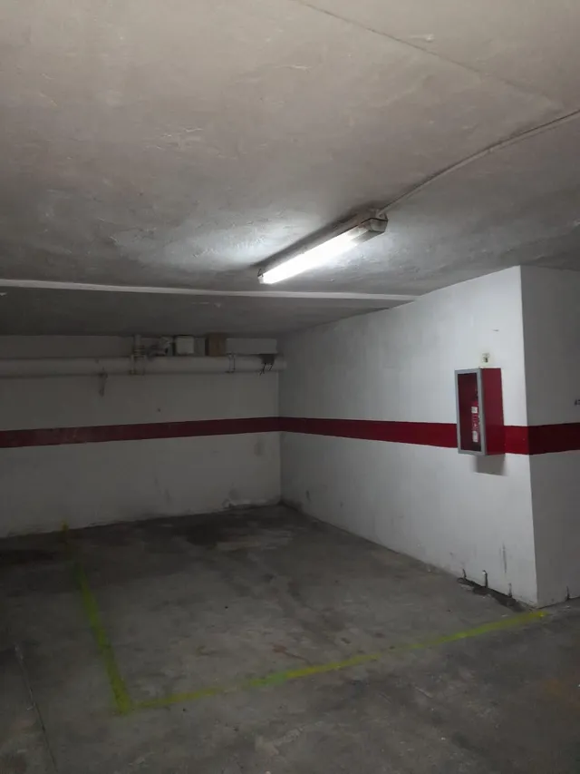 SE VENDE PLAZA DE GARAJE EN PUERTO REAL, ZONA CENTRO — 11