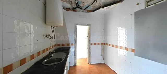 PISO EN VENTA EN USERA – MADRID | 2 DORMITORIOS | PARA REFOR - foto 2