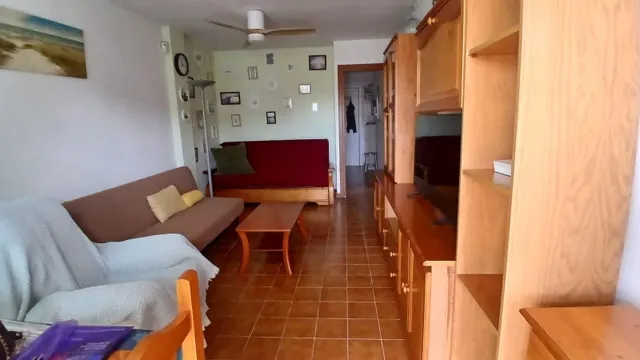 Espectacular Ático Esquinero con Licencia Turística, Plaza de Parking y piscina comunitaria. — 20