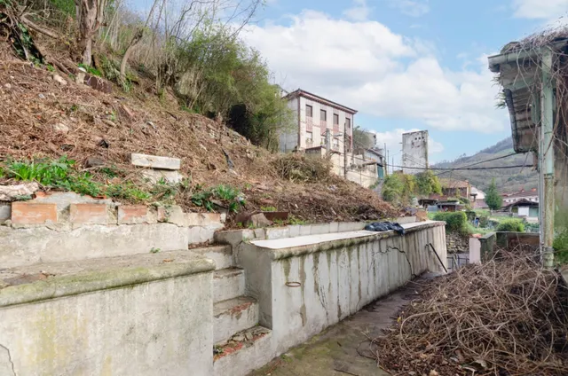 OPORTUNIDAD EN MIERES - foto 2
