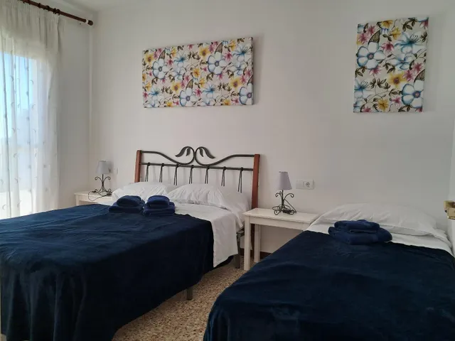 CASA CON LICENCIA TURISTICA 5 Hab — 8