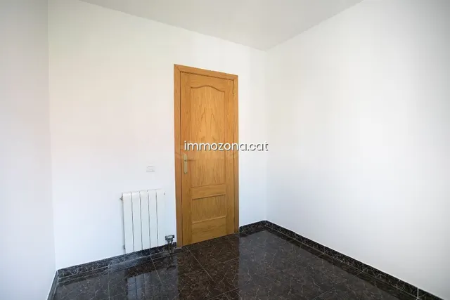 PISO OCUPADO, 78 M2, 3 habitaciones, EN C/ MESTRE SAGRERA, P - foto 4