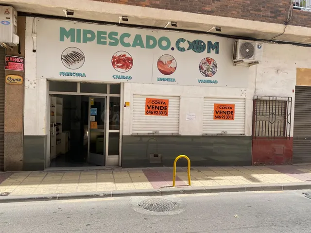LOCAL A LA VENTA EN ALJUCER - foto 2