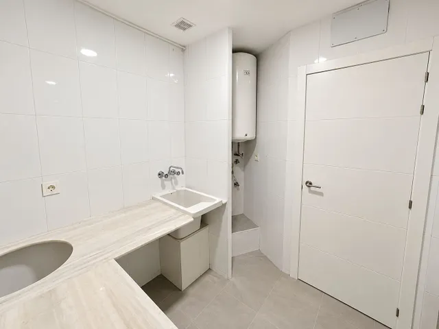 Adosado reformado  en venta con vistas panorámicas al golf en Torrequebrada, Benalmádena — 25