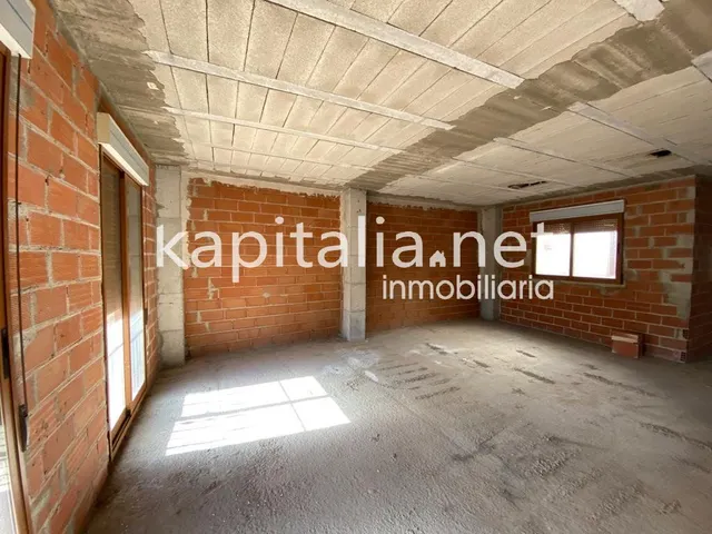 Edificio a la venta en La Llosa de Ranes — 25