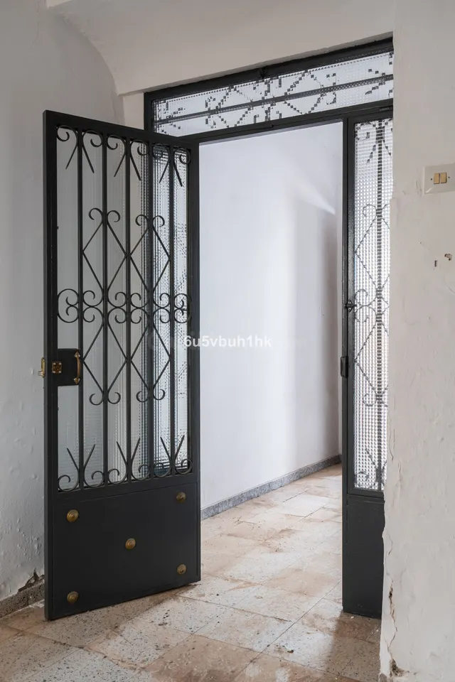 Adosado 5 habitaciones 270m² en venta - Polígono - Alrededores - Pedanías — 2