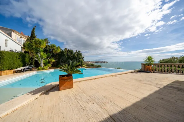 Villa en primera línea en Cala Pi con vistas infinitas al Me - foto 4