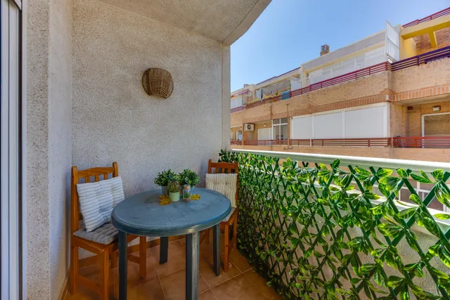 APARTAMENTO DE DOS DORMITORIOS CON VISTAS A LA LAGUNA ROSA Y CON PISCINA COMUNITARIA — 15