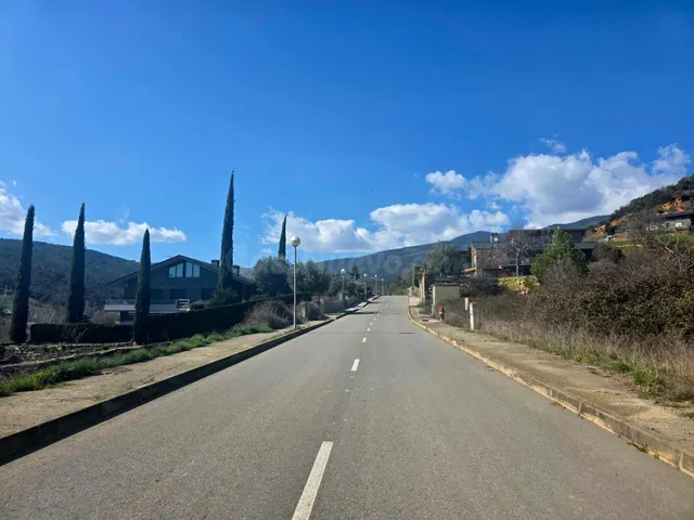 Bonito Terreno en la exclusiva Urbanización Golf Aravell con - foto 5