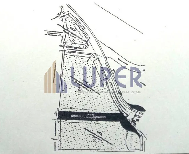 Solar en alquiler - El Tubo