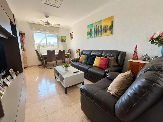 ESPECTACULAR PISO EN PLANTA 27 CON VISTAS PANORÁMICAS Y UBIC - foto 3