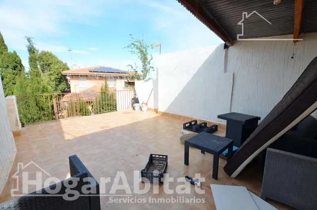 ¡MAGNÍFICO ADOSADO! AMPLIO Y LUMINOSO CON TERRAZA Y TRASTERO — 17