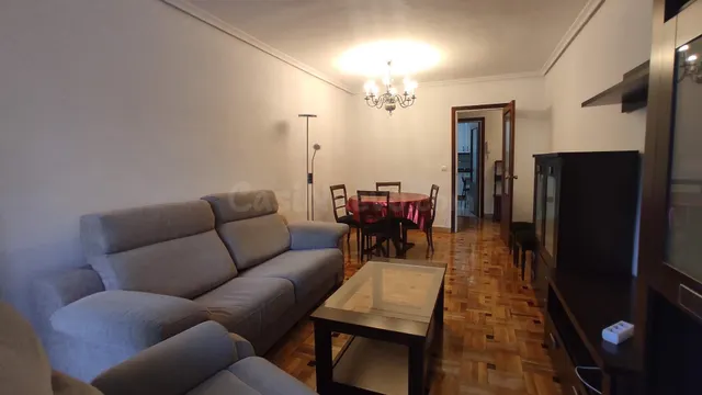 PISO ALQUILER AMUEBLADO EN PLAZA UNIVERSIDAD - VALLADOLID — 4