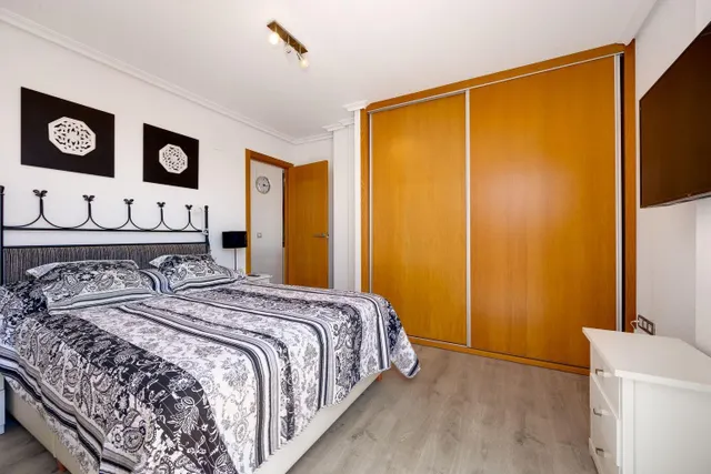 ÁTICO CON TERRAZA DE 32 M2 Y PLAZA DE GARAJE — 22