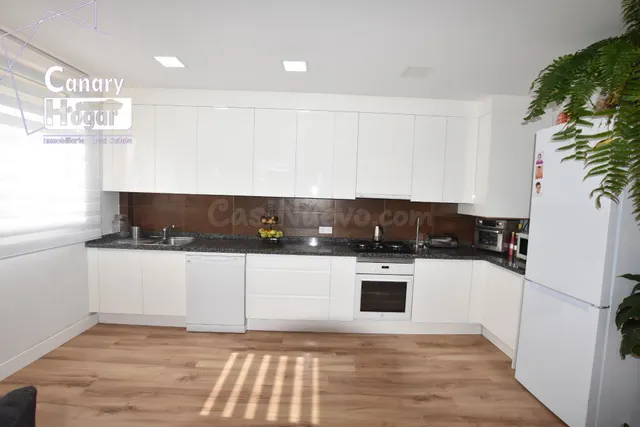 Se Vende Atico Duplex de esquina Reformado en Complejo El Ba - foto 4