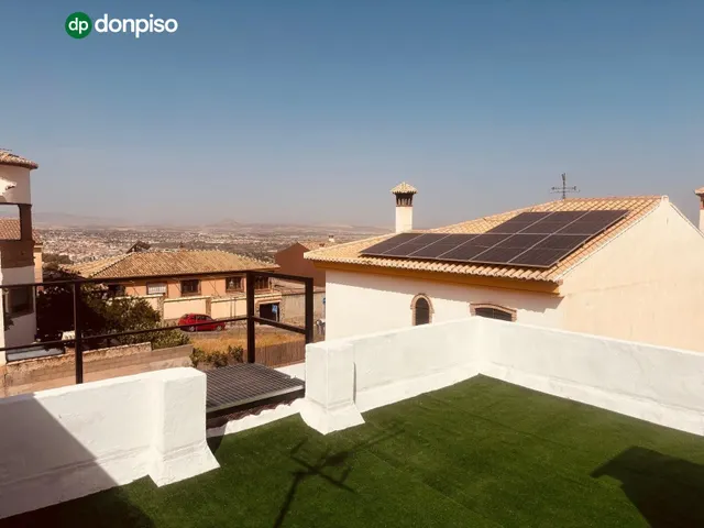 Casa en venta en Monachil (Granada) – Amplia, luminosa y con gran potencial — 28