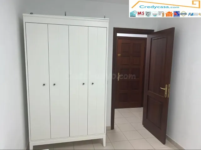 Arona. Las Galletas. Venta Piso 1 habitación, alquilado con  - foto 5