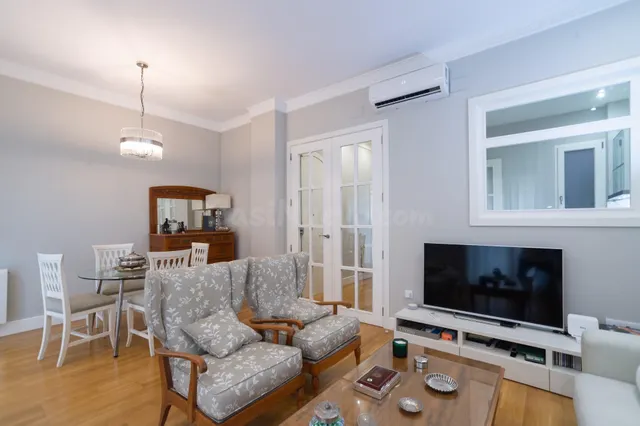 REFORMADO, TRES habitaciones, DOS BAÑOS, ASCENSOR, RUZAFA - foto 5