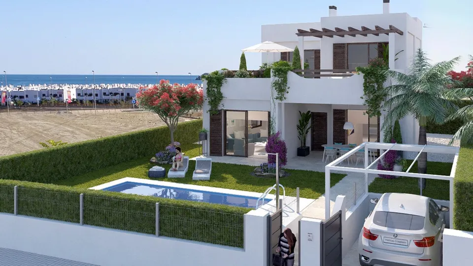 VILLA INCREÍBLE A ESCASOS METROS DE LA PLAYA