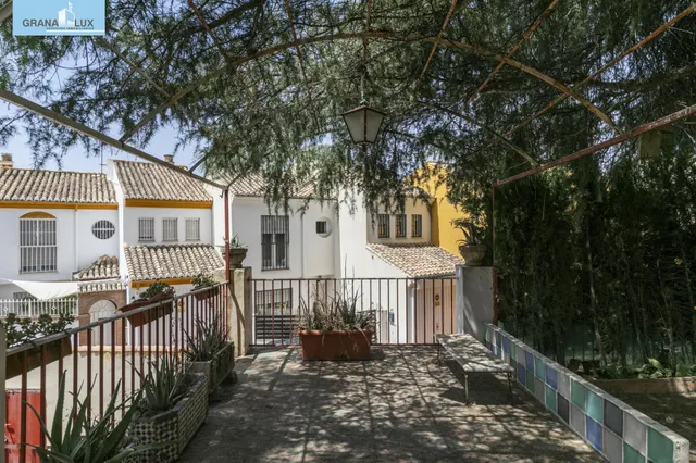 CHALET INDEPENDIENTE CON GRAN POTENCIAL DE EDIFICACIÓN EN CENES DE LA VEGA — 12