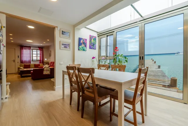 VIVIENDA ADOSADA EN GÁLDAR