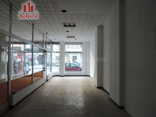 LOCAL COMERCIAL EN LA ZONA DEL POSIO - foto 2