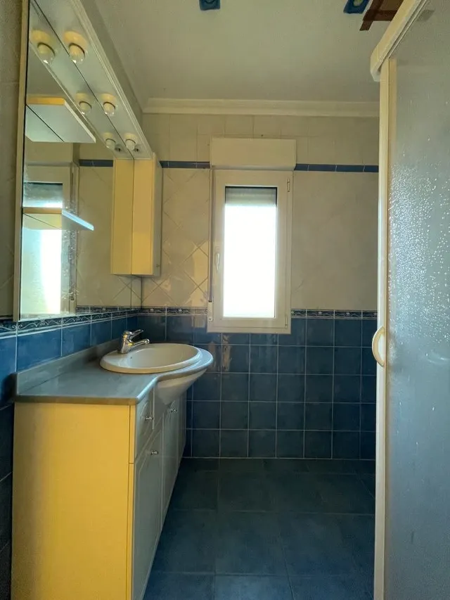 CHALET UNIFAMILIAR EN ESCOBEDO DE CAMARGO EN PARCELA DE 1400 METROS. — 32
