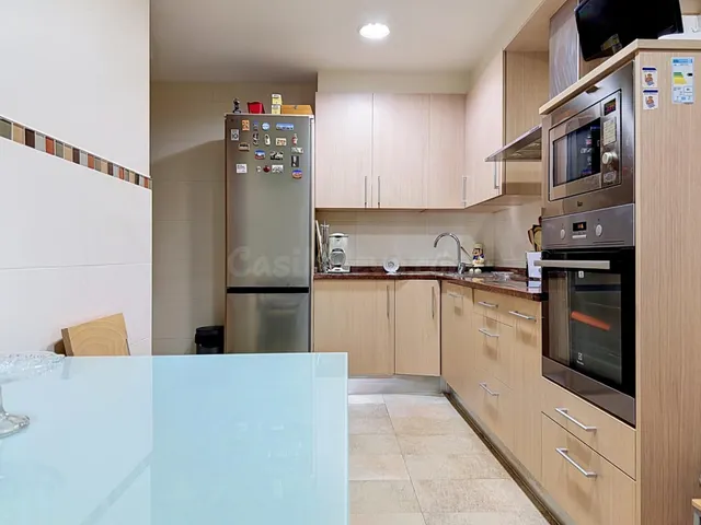 Casi 100 m2 y cuatro habitaciones en los primeros números de Zabaleta. Casi nada. — 12