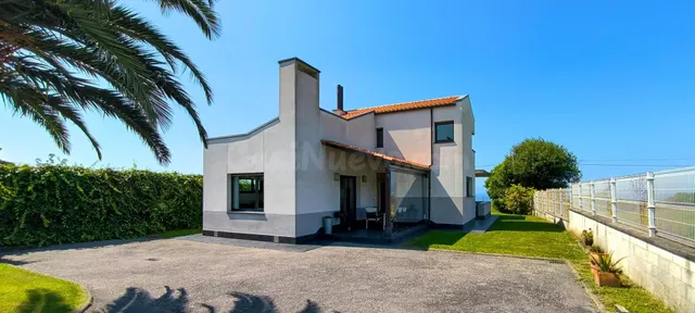 Chalet exclusivo con piscina en Playa Calabón – Cudillero - foto 2