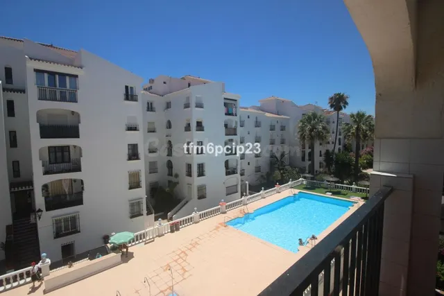 Apartamento en Venta en San Luis De Sabinillas Málaga — 8