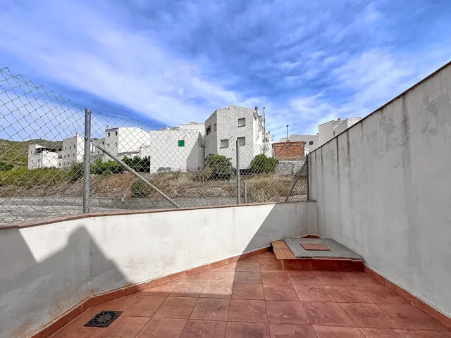 CASA AMPLIA Y CÓMODA EN URRACAL — 27