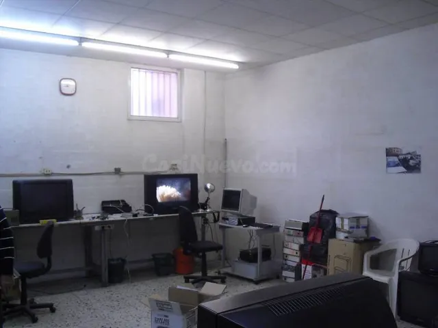 LOCAL COMERCIAL EN VENTA ZONA CTRA SANTPEDOR DE MANRESA - foto 2