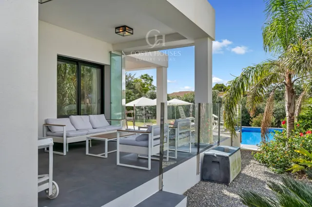 Villa aurena · arquitectura contemporanea, luz y calma mediterranea en javea — 18