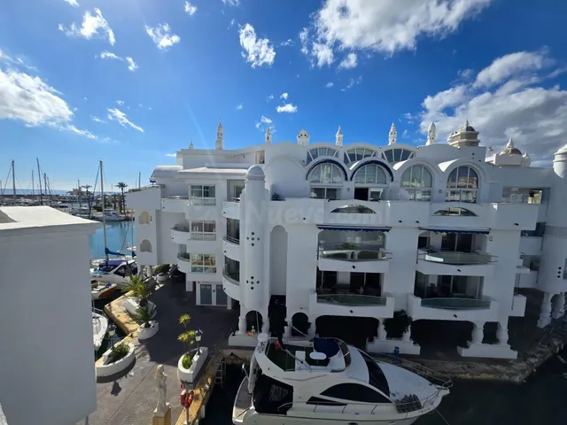 Atico en Puerto Marina, Benalmadena — 2