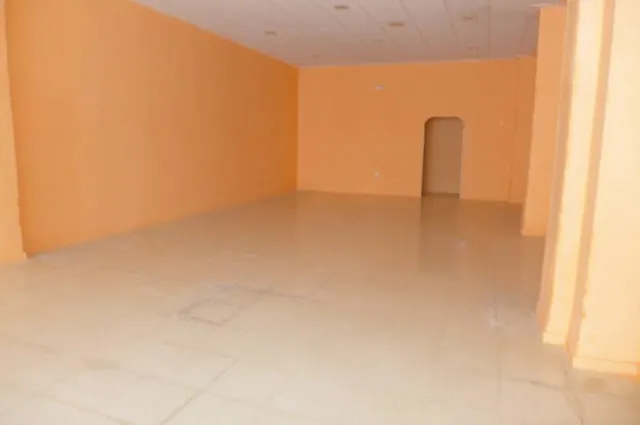 Local comercial en venta o alquiler — 2