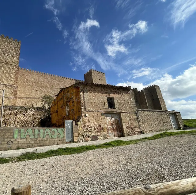 INMOBILIARIA ARBETETA VENDE CASA DE PUEBLO CON TERRENO URBAN - foto 5