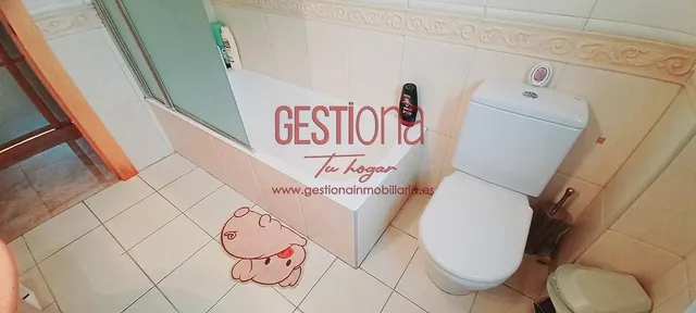 CHALET CON PISCINA PRIVADA. MERUELO. — 38