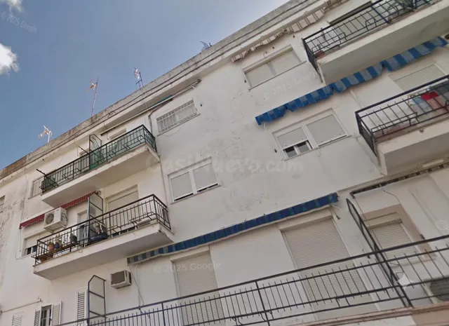 Inmueble Ocupado-Sin Posesión. Piso en venta en Coria del Rí