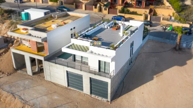 CASAS DE OBRA NUEVA EN POLOP — 39